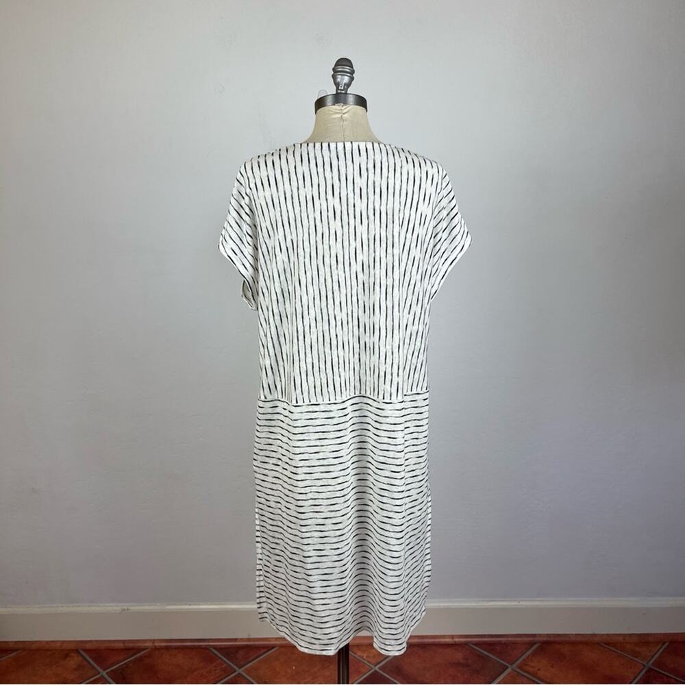 Eileen Fisher Painterly Organic Linen Tunic Top - Picture 5 of 7